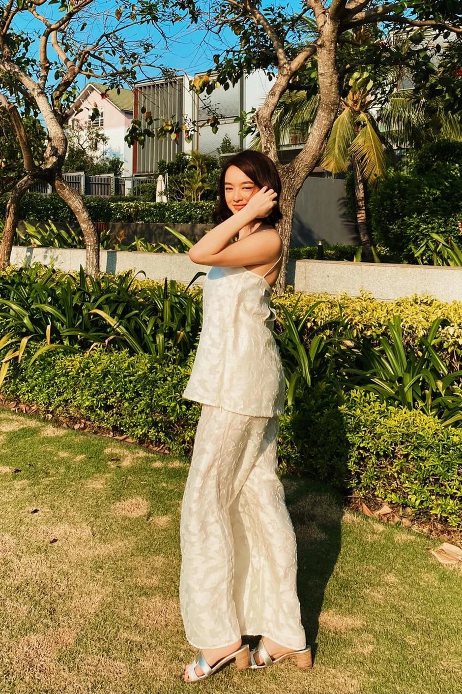 Kaity Nguyễn – Sự kết hợp quần áo và phụ kiện, Trường Kiếm Yone – Tin nóng cho fan Kaity Nguyễn – Sự kết hợp quần áo và phụ kiện, Trường Kiếm Yone – Tin nóng cho fan