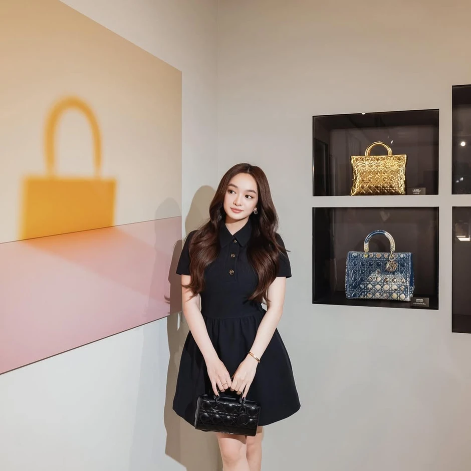 Kaity Nguyễn – Sự phối váy ngắn, croptop và quần ngắn Kaity Nguyễn – Sự phối váy ngắn, croptop và quần ngắn