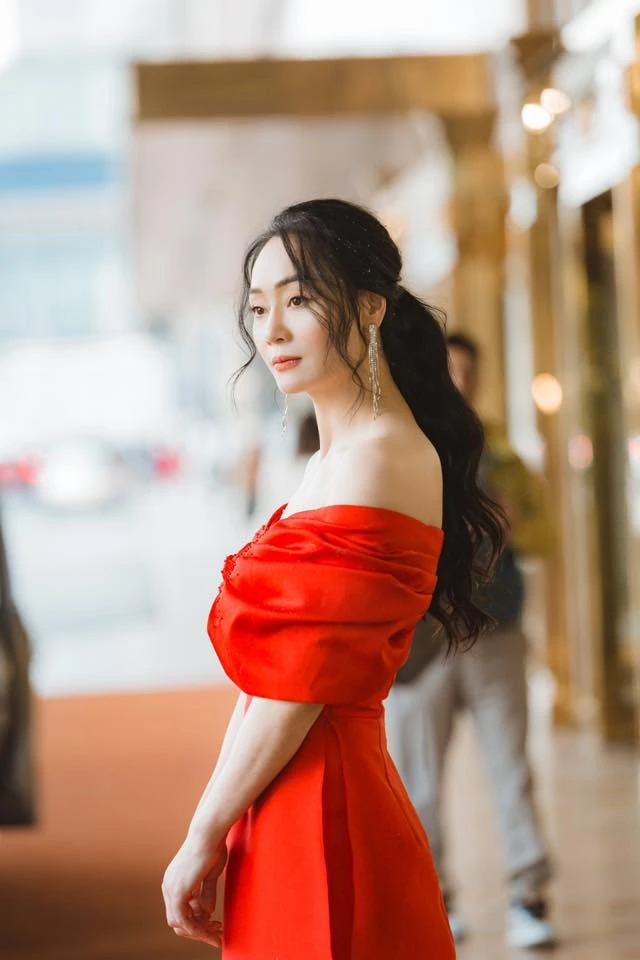 Khán giả cầu xin Quách Thu Phương đừng đóng phim