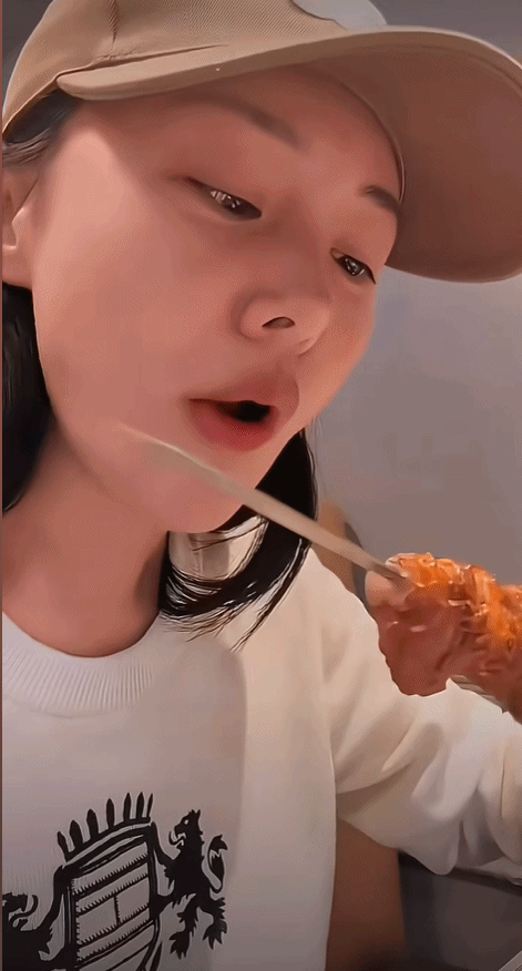 Khó tin nổi đây là Trịnh Sảng sau khi “dao kéo” toàn bộ gương mặt