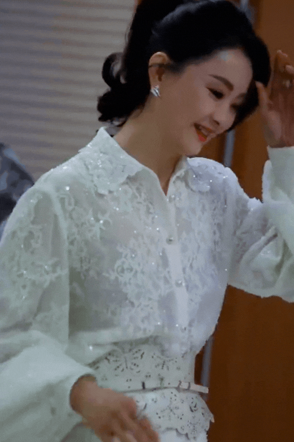 Vương Diễm: Không ai tin đây là nhan sắc thật ngoài đời