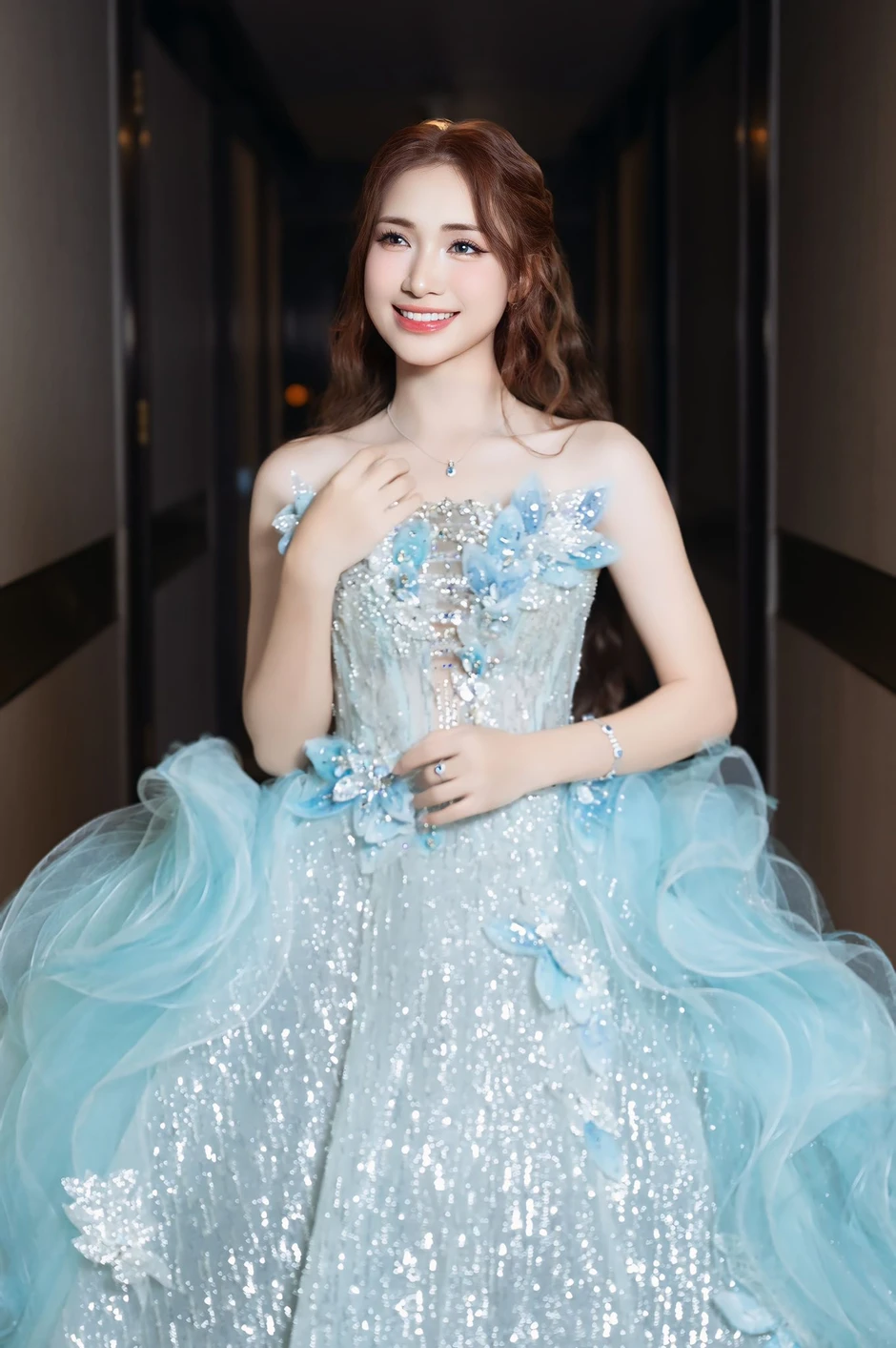 Không phải MV, đây chính là chồng sắp cưới của Hoà Minzy!