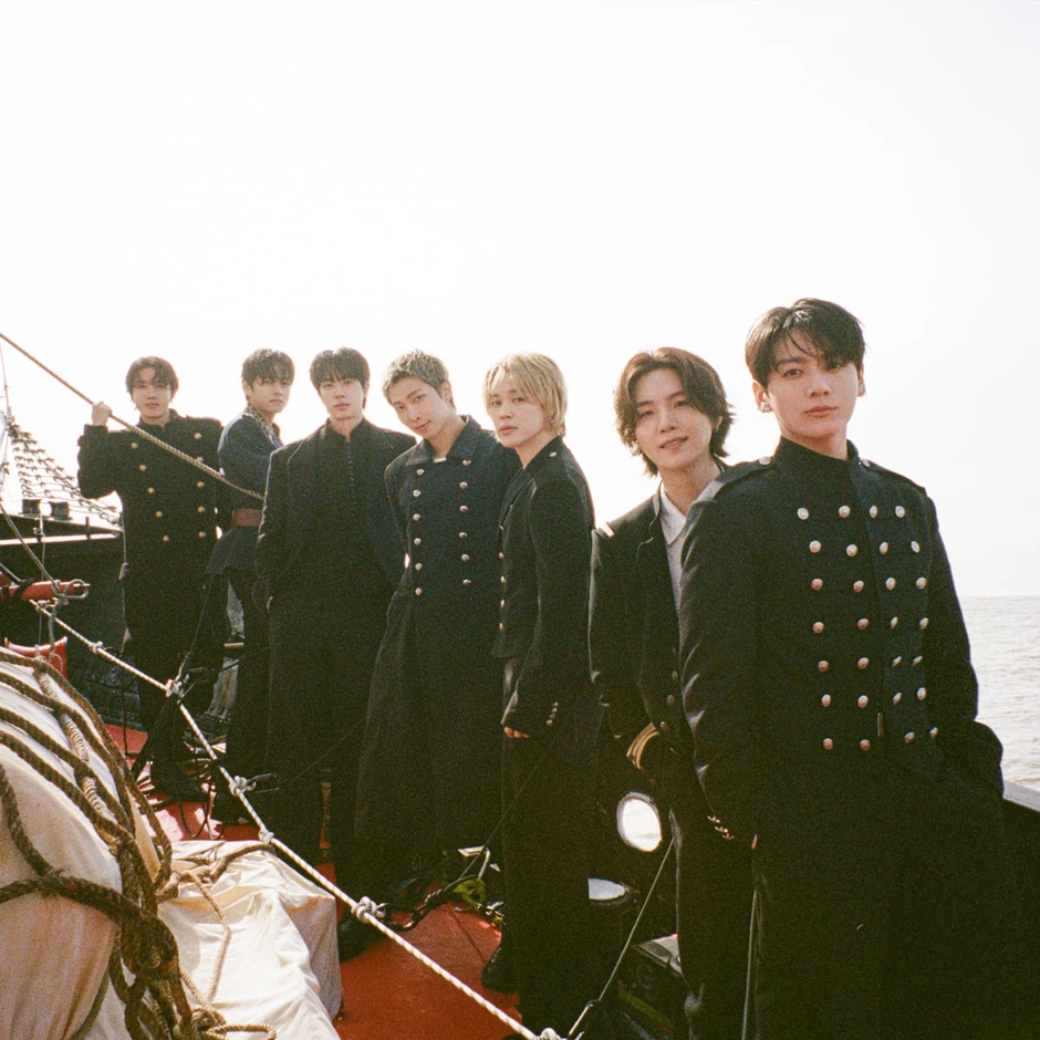 Không thể nhận ra đâu là Jung Kook, đâu là mỹ nam đẹp nhất thế giới