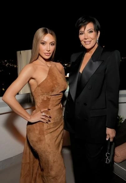 Kim Kardashian bị kiện: Cập nhật vụ kiện mới nhất và phản ứng của sao truyền hình thực tế