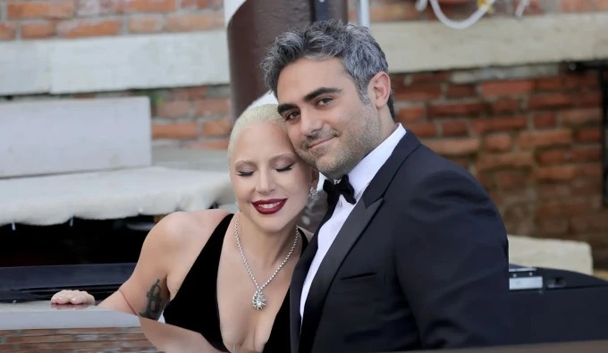 Lady Gaga sắp cưới triệu phú công nghệ