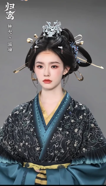 Lâm Duẫn tỏa sáng với nhan sắc đỉnh cao khiến công chúng ngỡ ngàng