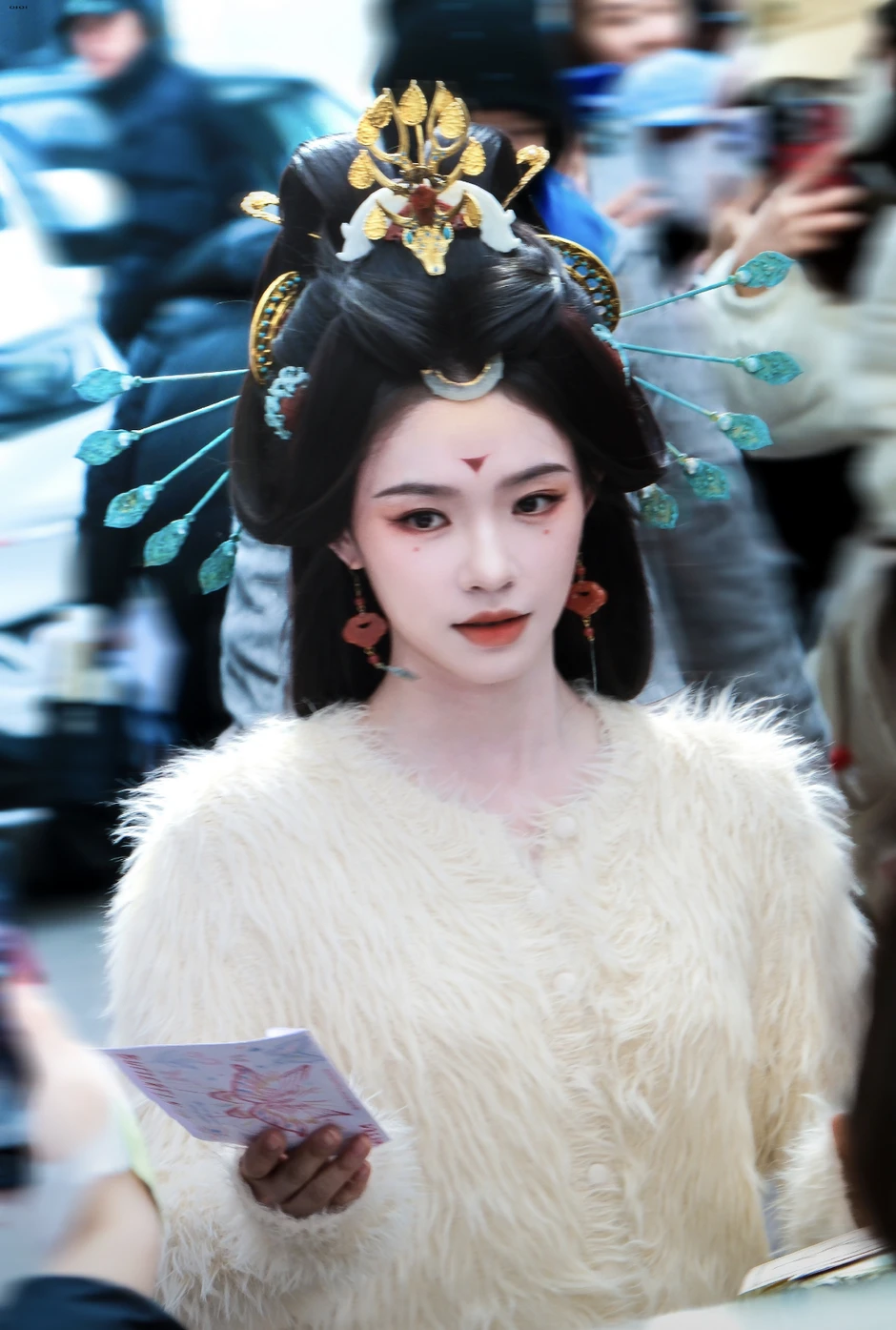 Lâm Duẫn tỏa sáng với nhan sắc đỉnh cao khiến công chúng ngỡ ngàng