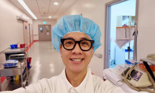 Lần thứ 3 đưa Trâm Anh đi đẻ, JustaTee bị soi thái độ khác biệt