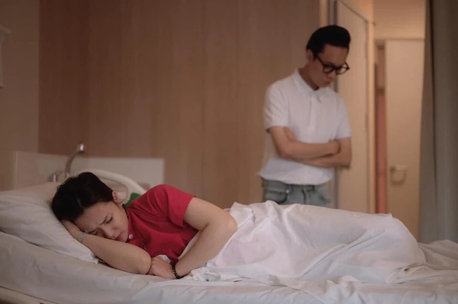 Lần thứ 3 đưa Trâm Anh đi đẻ, JustaTee bị soi thái độ khác biệt