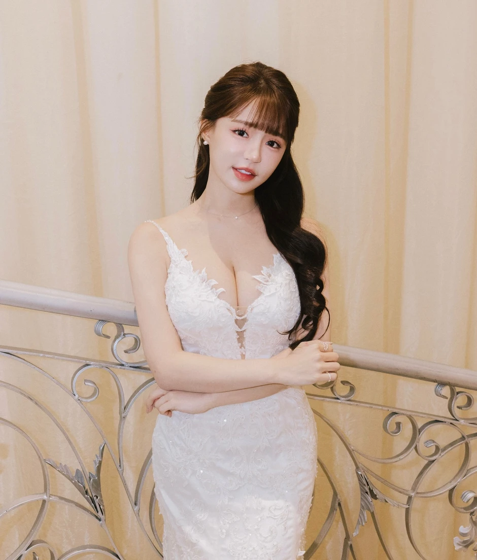Lộ cờ nhíp bị “đ.ụ.ng ch.ạm” nh.ạy c.ảm, hot girl xinh đẹp bất ngờ nổi như cồn trên mạng xã hội Lộ cờ nhíp bị “đ.ụ.ng ch.ạm” nh.ạy c.ảm, hot girl xinh đẹp bất ngờ nổi như cồn trên mạng xã hội