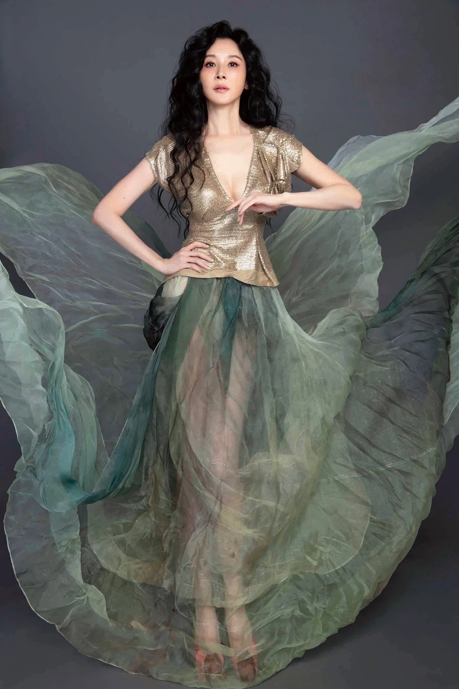 Đạp gió 2026 bản Trung: Dàn chị đẹp lộ diện và chuẩn bị lên sóng Đạp gió 2026 bản Trung: Dàn chị đẹp lộ diện và chuẩn bị lên sóng