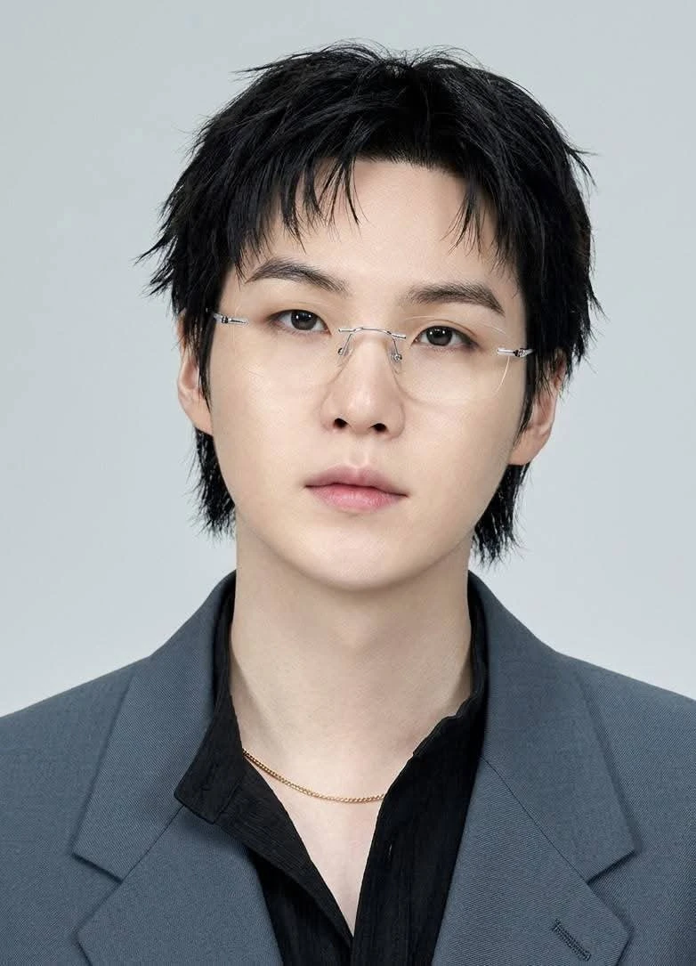 Mỹ nam gây sốc nhất hiện tại: Ở ẩn 2 năm như trẻ ra 10 tuổi