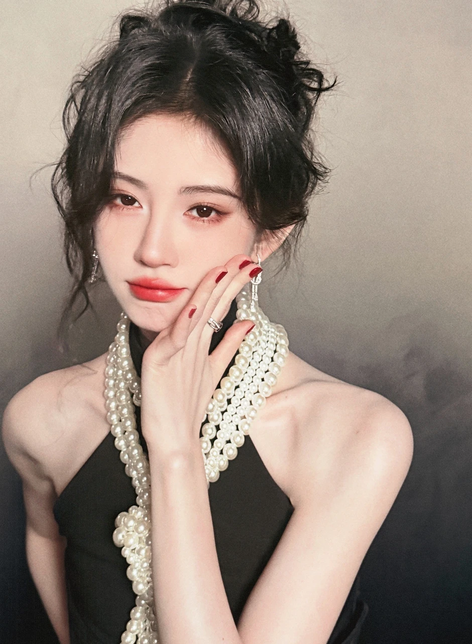 Mỹ nhân đẹp nhất showbiz sụp đổ: Nhan sắc mê hồn, nguy cơ chấm hết sự nghiệp vì 197 tỷ đồng Mỹ nhân đẹp nhất showbiz sụp đổ: Nhan sắc mê hồn, nguy cơ chấm hết sự nghiệp vì 197 tỷ đồng