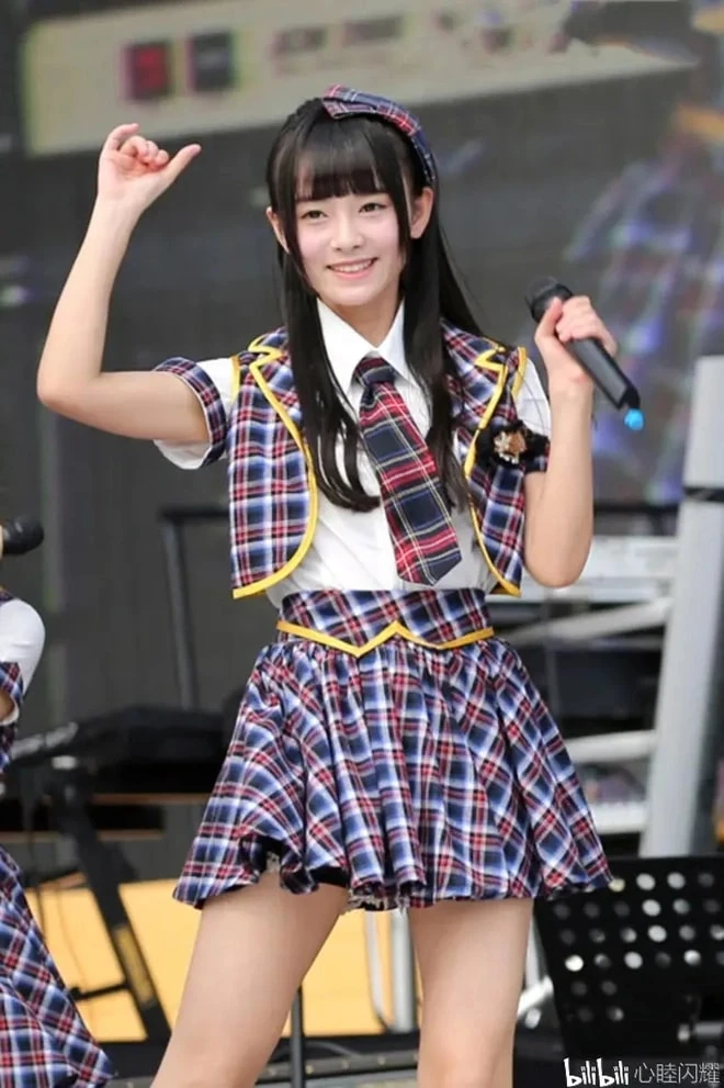 Mỹ nhân đẹp nhất showbiz sụp đổ: Nhan sắc mê hồn, nguy cơ chấm hết sự nghiệp vì 197 tỷ đồng Mỹ nhân đẹp nhất showbiz sụp đổ: Nhan sắc mê hồn, nguy cơ chấm hết sự nghiệp vì 197 tỷ đồng