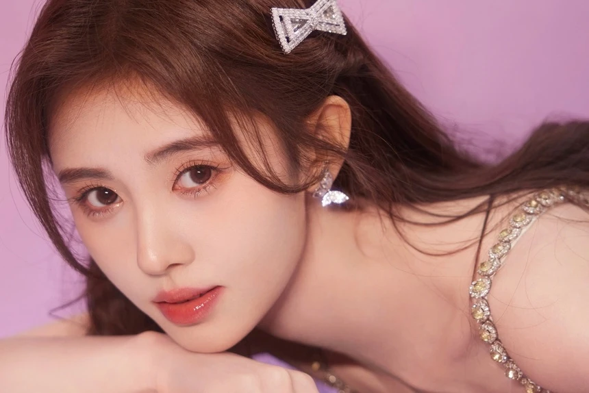 Mỹ nhân đẹp nhất xứ Trung bị tố "ăn cháo đá bát": Không có 1.200 tỷ thì đừng mơ mà rời khỏi công ty quản lý!