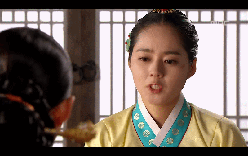 Mỹ nhân Mặt Trăng Ôm Mặt Trời nguy cơ bị ung thư ngay trước ngày cưới