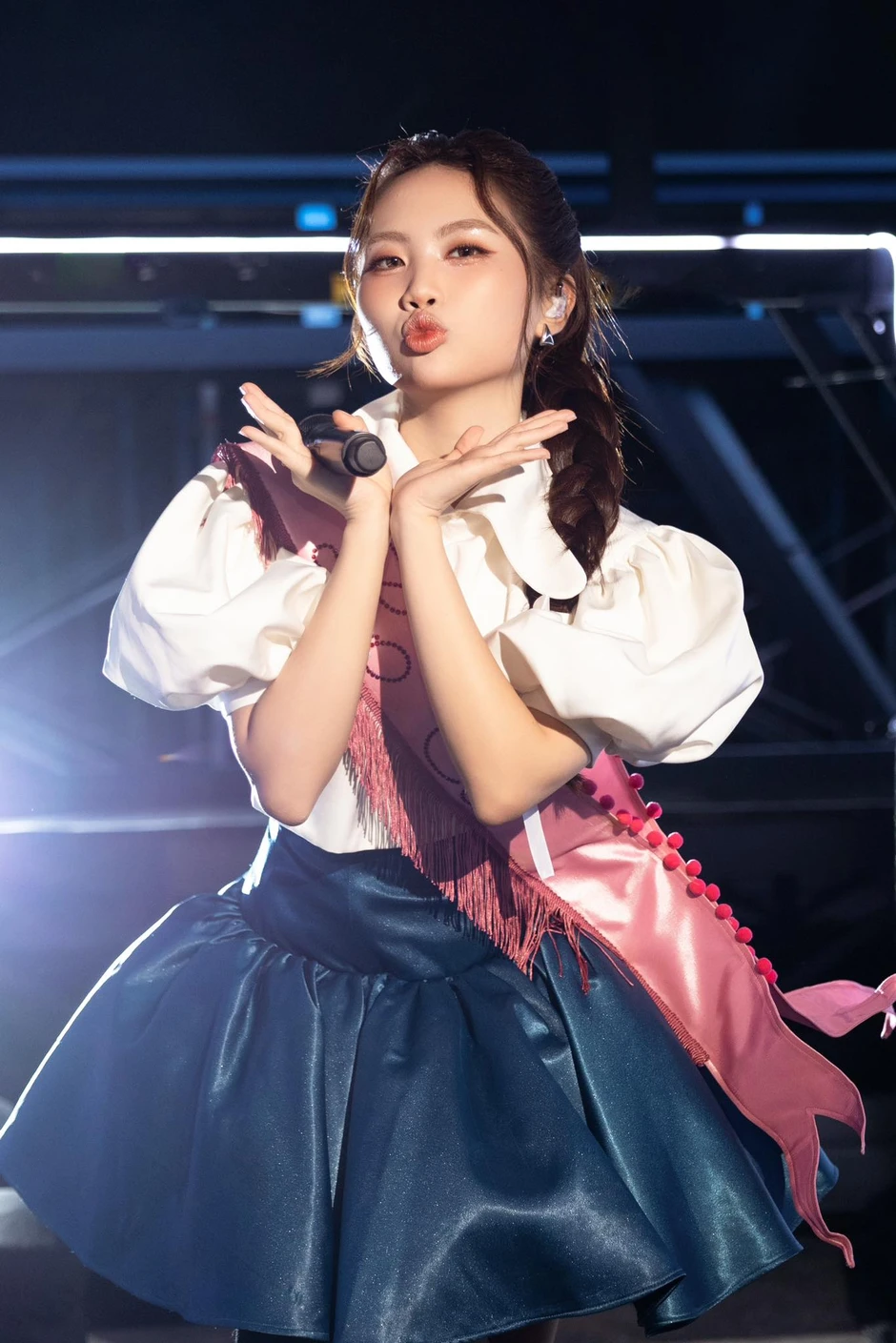 Mỹ nhân Việt 2 năm liên tiếp được Trung ương Đoàn vinh danh: Quán quân thành công nhất Vbiz Mỹ nhân Việt 2 năm liên tiếp được Trung ương Đoàn vinh danh: Quán quân thành công nhất Vbiz