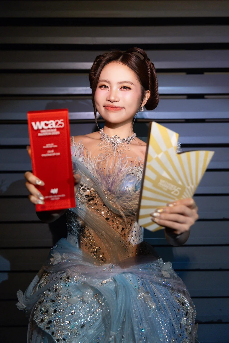 Mỹ nhân Việt 2 năm liên tiếp được Trung ương Đoàn vinh danh: Quán quân thành công nhất Vbiz Mỹ nhân Việt 2 năm liên tiếp được Trung ương Đoàn vinh danh: Quán quân thành công nhất Vbiz