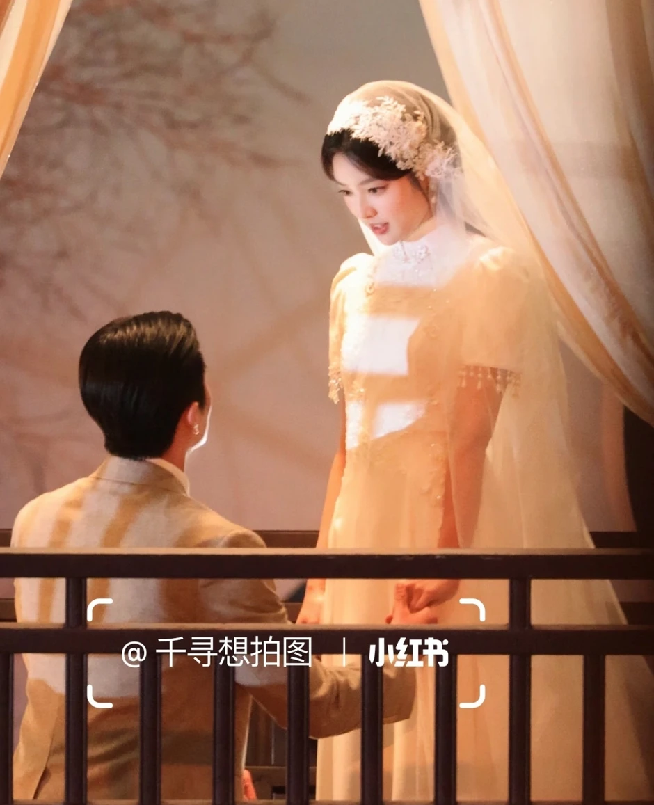 Màn cầu hôn của Thừa Lỗi và Từ Nhược Hàm đang gây sốt trên MXH