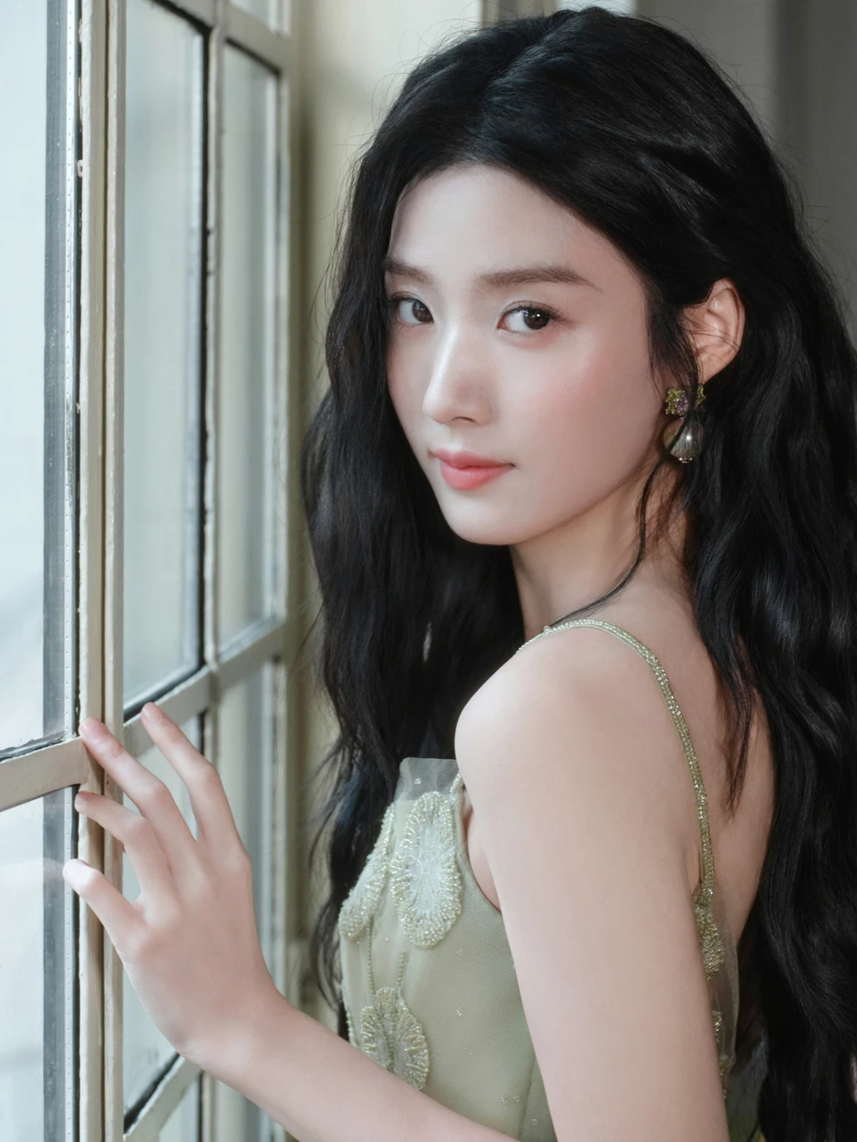 Màn lột xác 180 độ của Lư Dục Hiểu