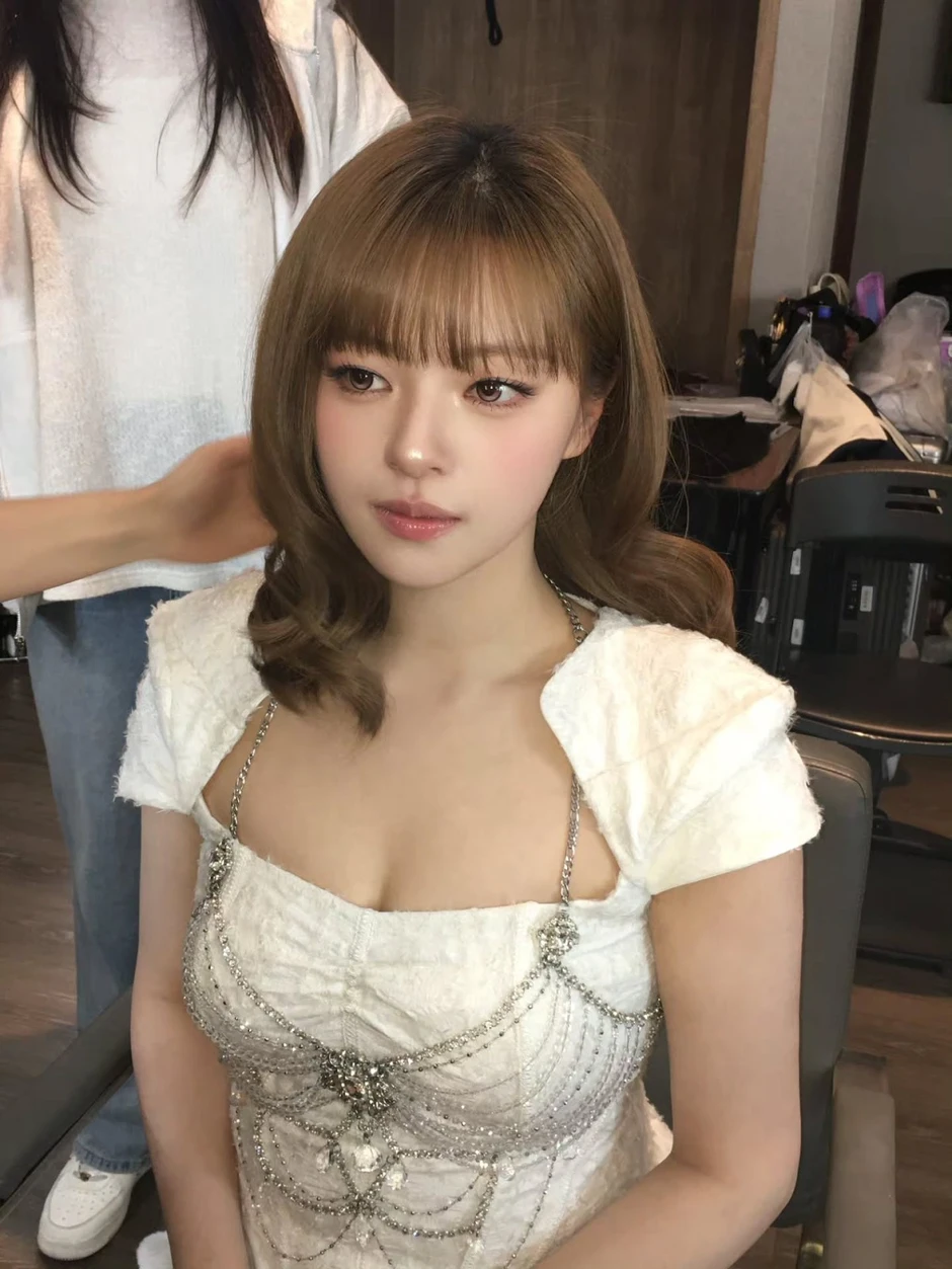 Màn lột xác chấn động: Mỹ nhân showbiz mắc bệnh nặng, tăng cân phá dáng giờ làm dân tình phải "sáng mắt"!