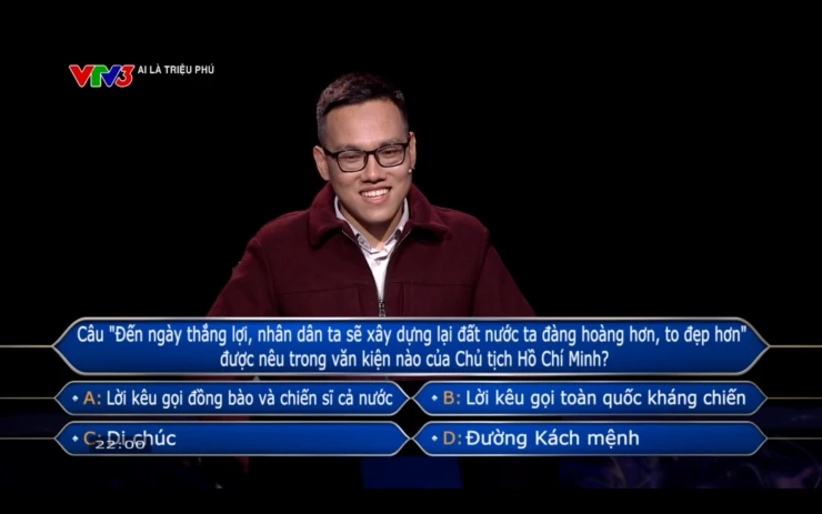 MC Diệp Chi nghẹt thở trong hậu trường Ai là triệu phú, xuýt xoa vì dự cảm không thành