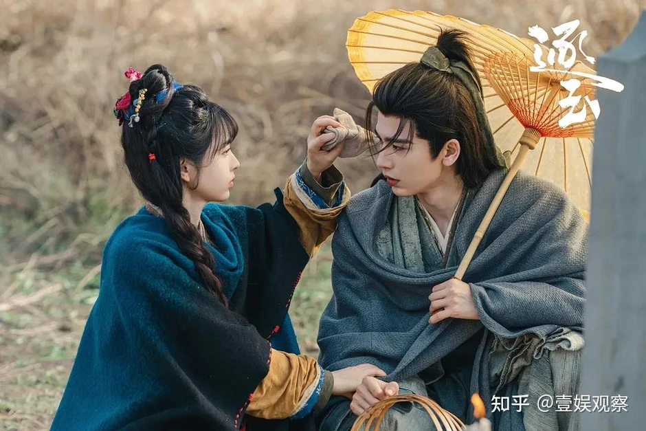 Mỏi tay nhặt cả rổ sạn đầy ụ ở Trục Ngọc