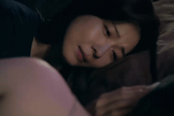 Mọi thứ như hoá điên khi Ha Ji Won hôn mỹ nhân đẹp nhất thế giới! Mọi thứ như hoá điên khi Ha Ji Won hôn mỹ nhân đẹp nhất thế giới!