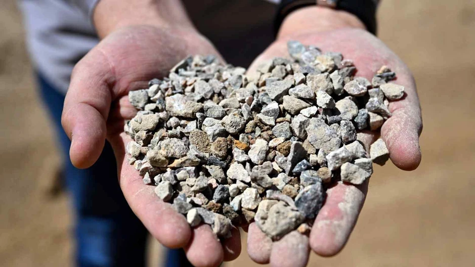 Đông Nam Á áp dụng công nghệ tinh chế đất hiếm với sự hướng dẫn của chuyên gia Nhật Bản