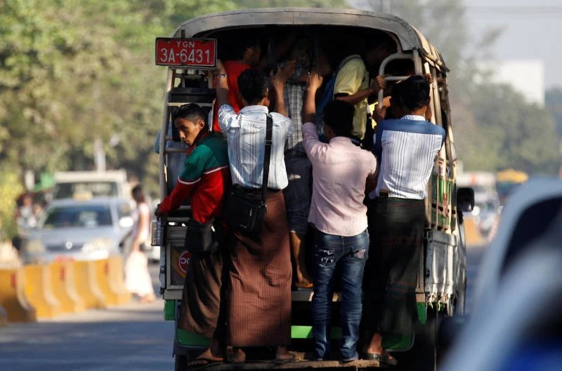 Myanmar áp dụng lưu thông xe theo biển số chẵn lẻ nhằm đối phó với tình trạng thiếu hụt nhiên liệu