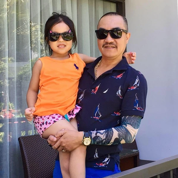 Nam NSƯT - Táo Kinh tế trong Táo Quân 2024, đời thực làm bố đơn thân kín tiếng