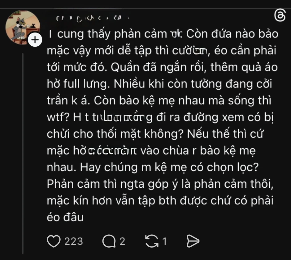 Nam thanh niên than phiền "dị ứng" với các cô nàng gymer hở hang, CĐM tranh cãi không hồi kết Nam thanh niên than phiền "dị ứng" với các cô nàng gymer hở hang, CĐM tranh cãi không hồi kết