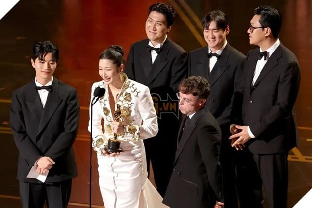 Netflix Cân Nhắc Tổ Chức Tour Diễn Toàn Cầu Cho KPop Demon Hunters Năm 2027