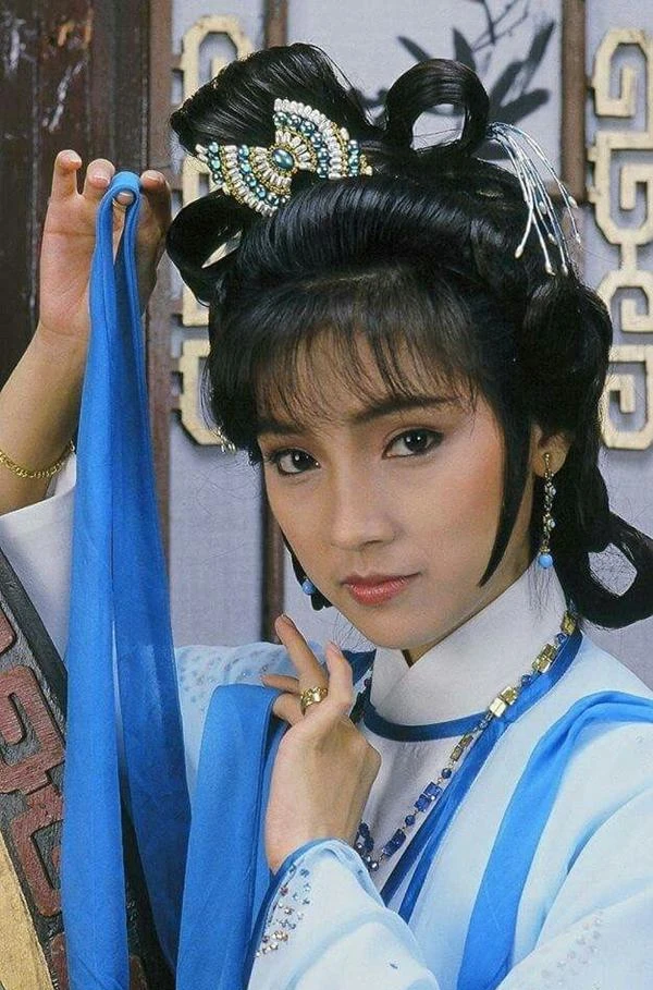 Ngũ Lệ Nhân TVB thập niên 1980, những đóa hoa rực rỡ nhất lịch sử