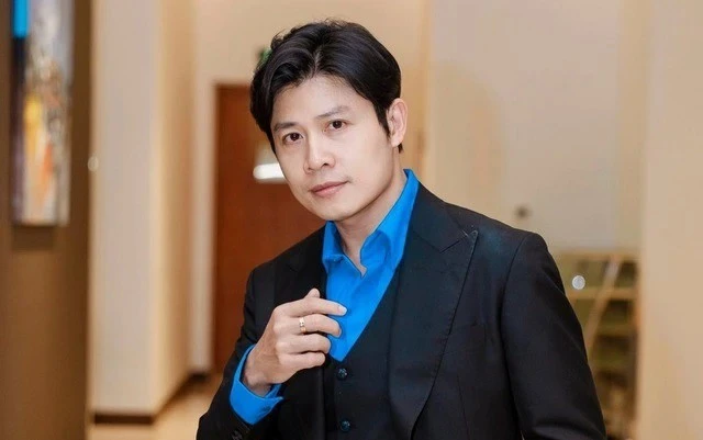 Nguyễn Văn Chung kể 12 nỗi khổ, người hâm mộ bật cười vì quá đáng thương