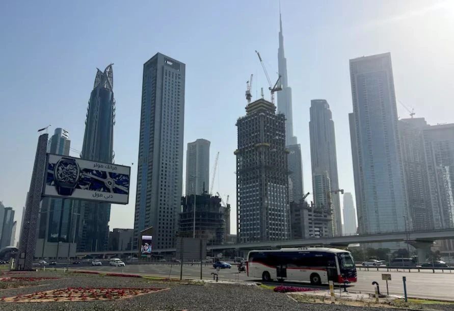 Nhà giàu châu Á rủ nhau “tháo chạy” khỏi Trung Đông, một quốc gia không xa Việt Nam hưởng lợi lớn khi dòng tiền lũ lượt đổ vào Nhà giàu châu Á rủ nhau “tháo chạy” khỏi Trung Đông, một quốc gia không xa Việt Nam hưởng lợi lớn khi dòng tiền lũ lượt đổ vào