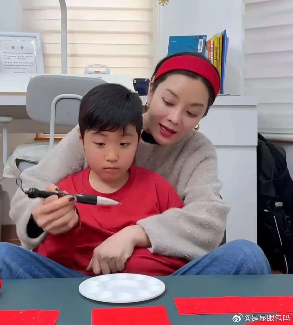 Nhan sắc gây sốc Chae Rim sau nhiều năm ở ẩn