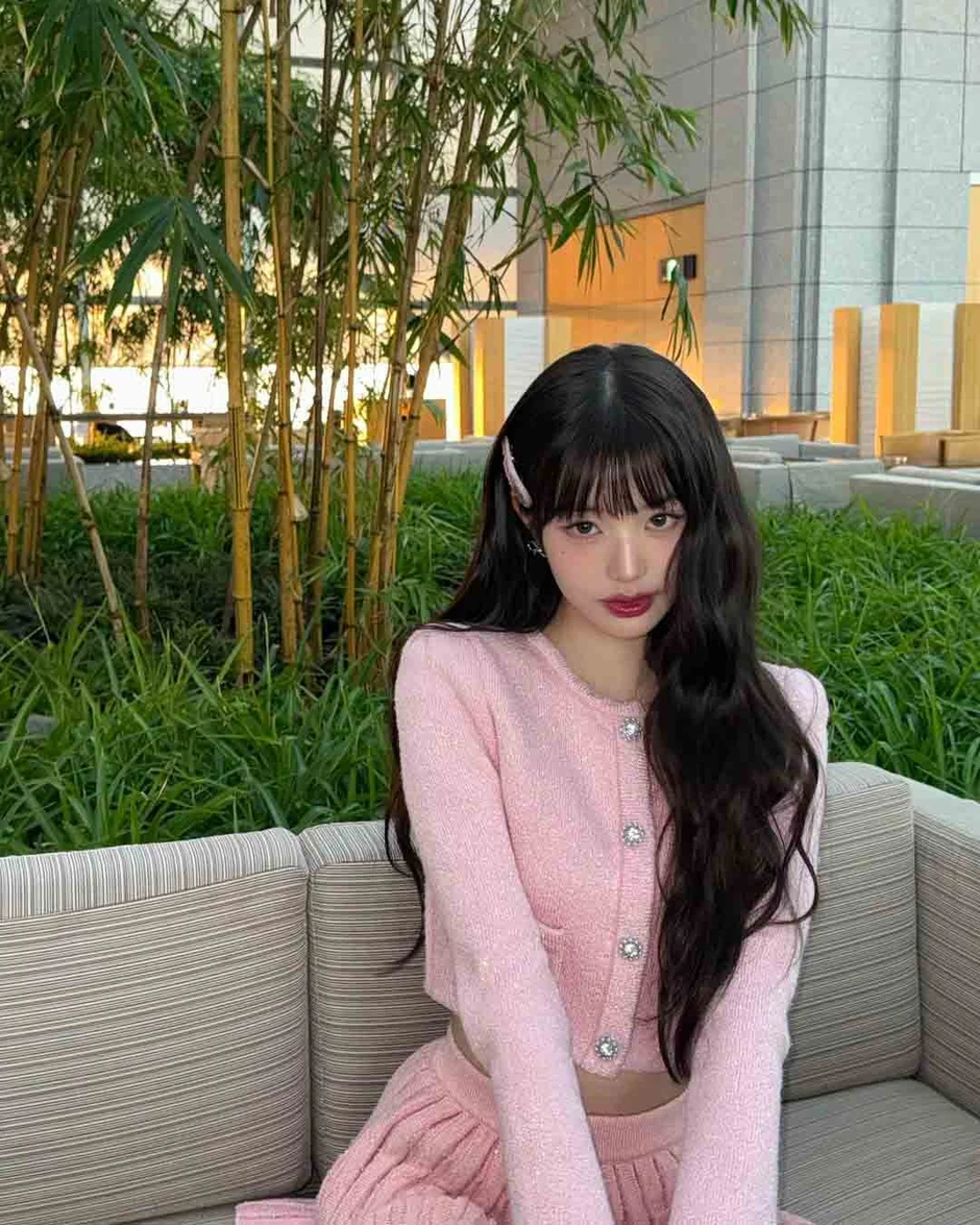 Nhan sắc giả dối của Eunchae (LE SSERAFIM), ai bảo giống “công chúa Kpop” vậy?