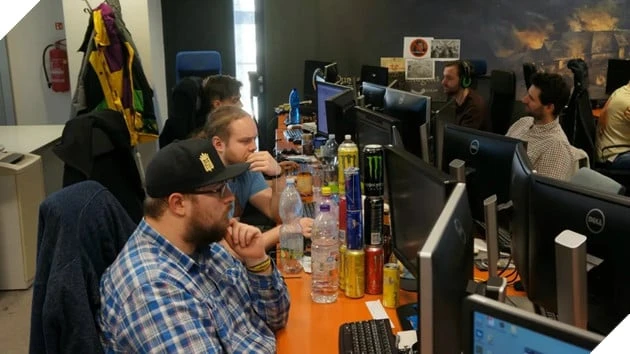 Nhân Viên Dịch Thuật Kingdom Come: Deliverance 2 Dường Như Bị Thay Thế Bởi Công Nghệ AI Nhân Viên Dịch Thuật Kingdom Come: Deliverance 2 Dường Như Bị Thay Thế Bởi Công Nghệ AI