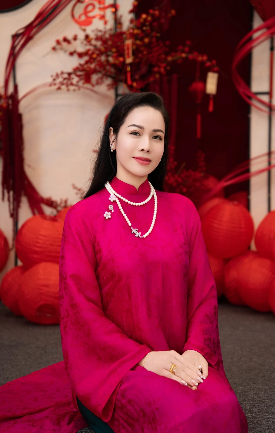 Nhật Kim Anh tái xuất với phim Mẹ Mìn