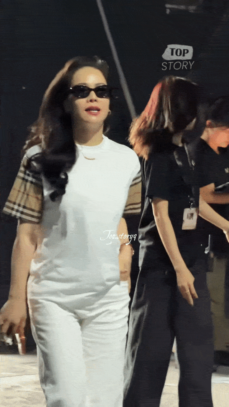 Nhật Kim Anh tái xuất với phim Mẹ Mìn