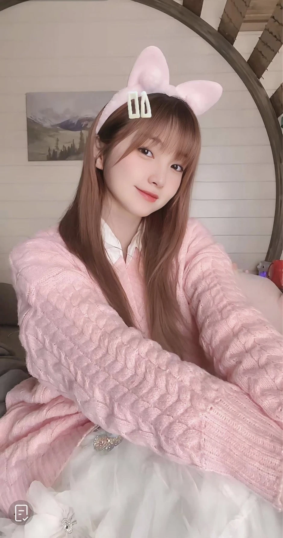 Như Hexi thả dáng thanh lịch, nhan sắc tự nhiên đốn tim người xem