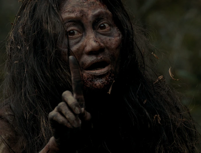 NSƯT Hạnh Thúy đóng 10 vai như 1 vẫn đắt show khủng khiếp