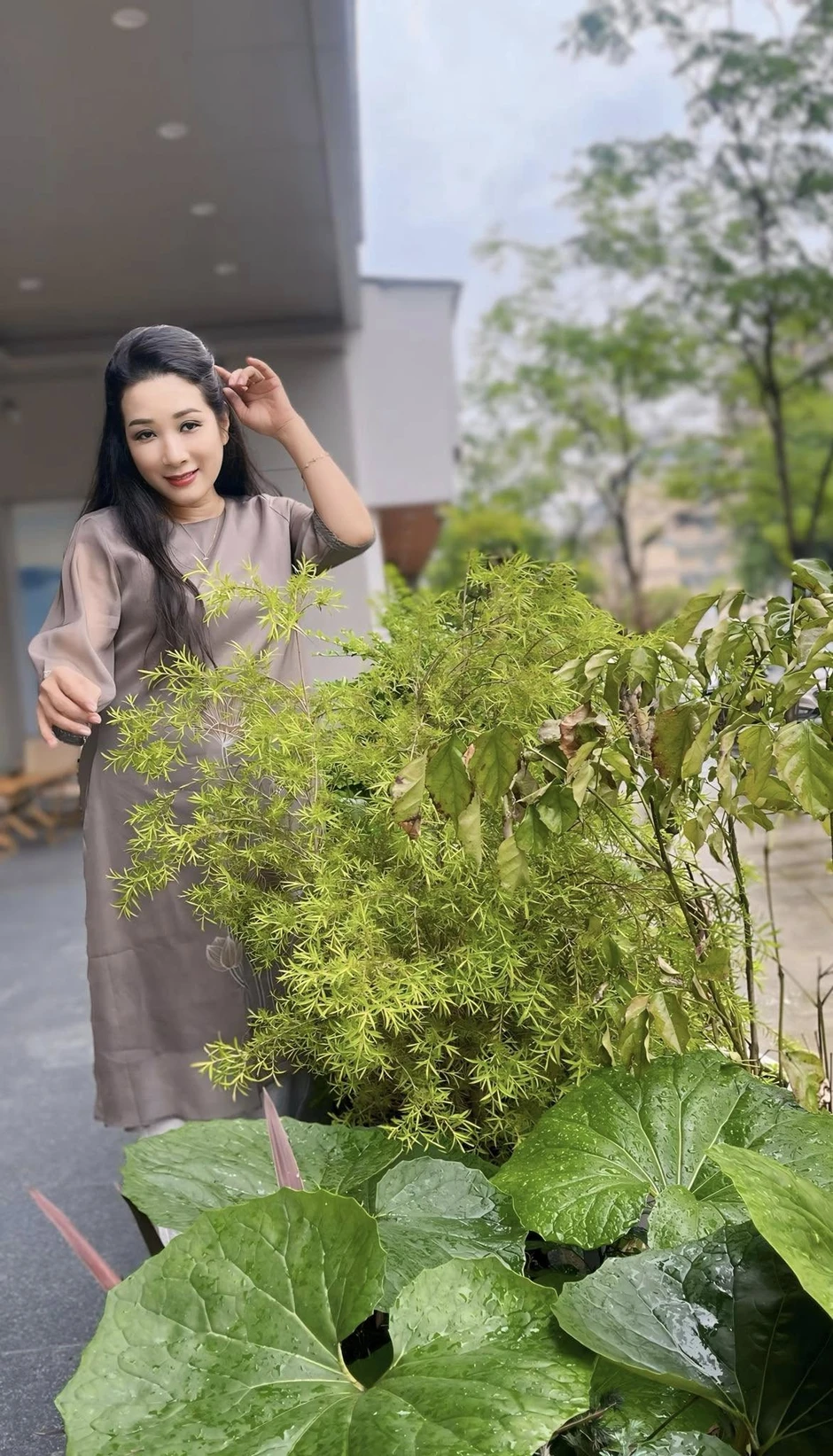 NSƯT Thanh Thanh Hiền ở tuổi 60: sự nghiệp nổi bật và vẻ đẹp truyền cảm hứng của nghệ sĩ Việt