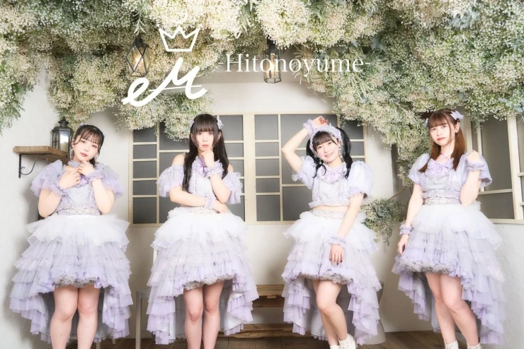 Nữ ca sĩ 22 tuổi lên tiếng sau khi bị bắt gặp tại khách sạn với người đàn ông lạ