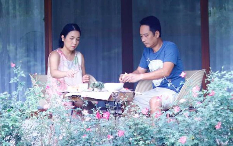 Nữ ca sĩ sống cuộc đời rực rỡ bậc nhất Vbiz: U55 viên mãn trong biệt phủ hơn 10.000m2 Nữ ca sĩ sống cuộc đời rực rỡ bậc nhất Vbiz: U55 viên mãn trong biệt phủ hơn 10.000m2