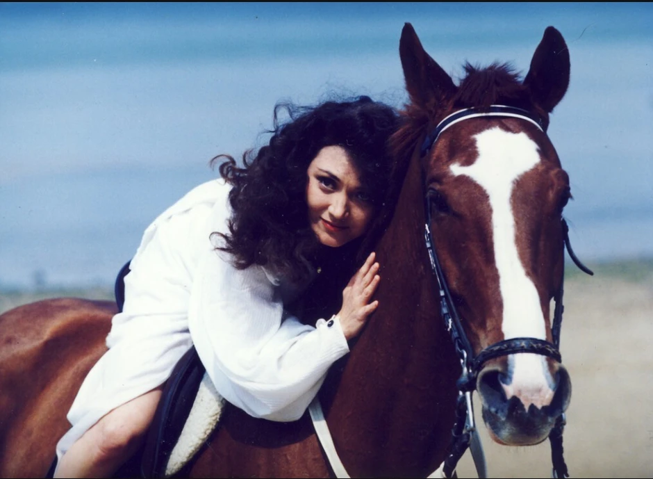 Nữ diễn viên 2 năm trước ngã chấn thương sọ não, nay đột ngột qua đời vì biến chứng viêm phổi Nữ diễn viên 2 năm trước ngã chấn thương sọ não, nay đột ngột qua đời vì biến chứng viêm phổi