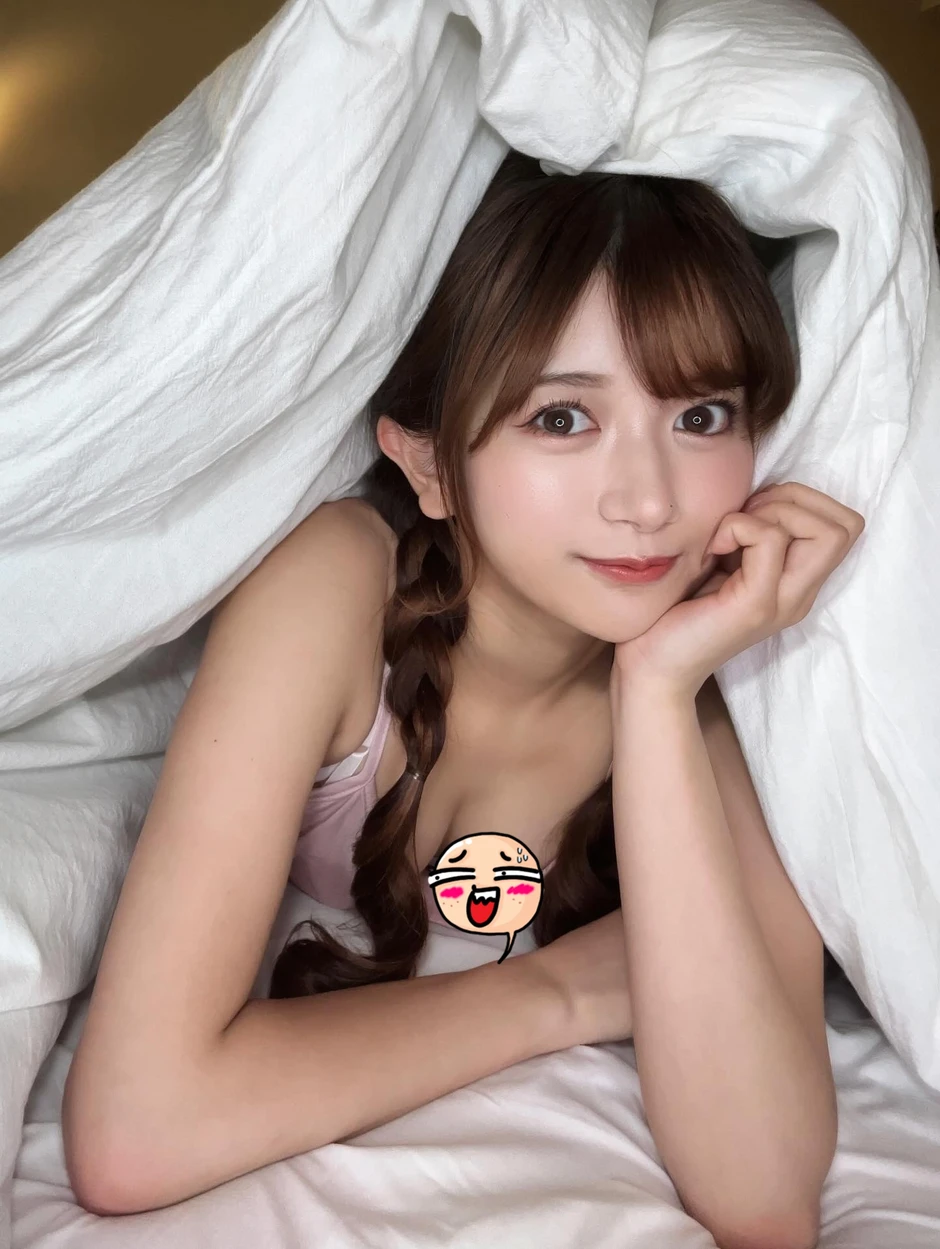 Nữ diễn viên Nhật Bản bức xúc vì bị qu.ấy. r.ối