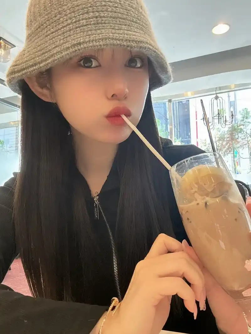 Nữ diễn viên phim có thu nhập cao 1.8+ vẫn bị từ chối thuê nhà vì nghề nghiệp không ổn định