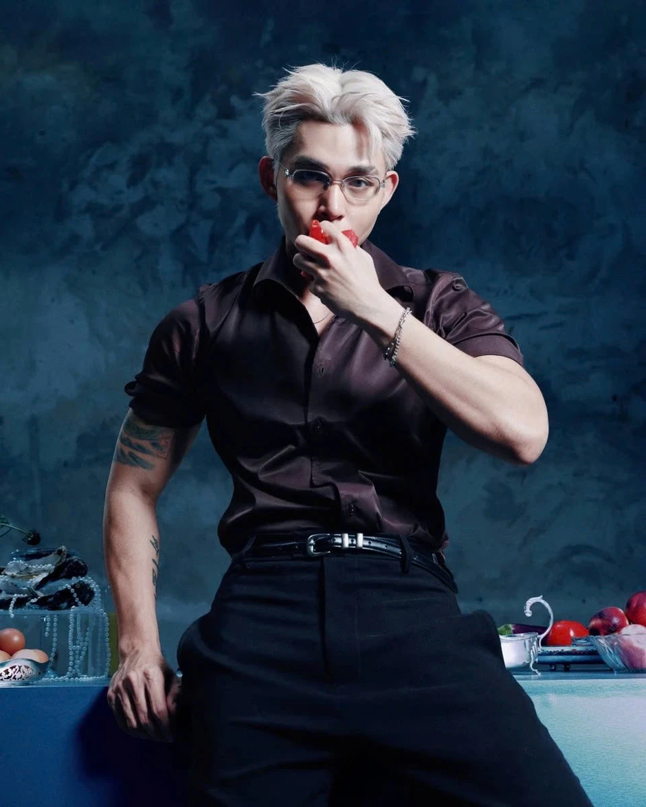 Nước đi sai lầm của Jun Phạm: Hỏng cả hình ảnh đẹp từ Gia đình Haha Nước đi sai lầm của Jun Phạm: Hỏng cả hình ảnh đẹp từ Gia đình Haha